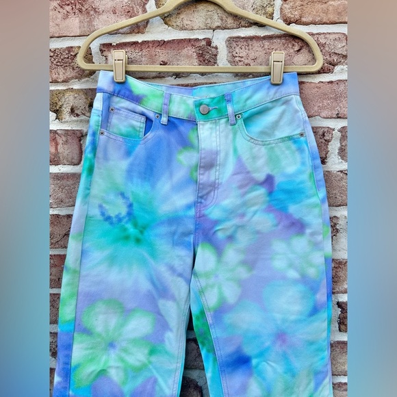 Urban Outfitters BDG Multi Floral Botanical Tie Dye High Waisted Cowboy Jeans - Picture 3 of 11